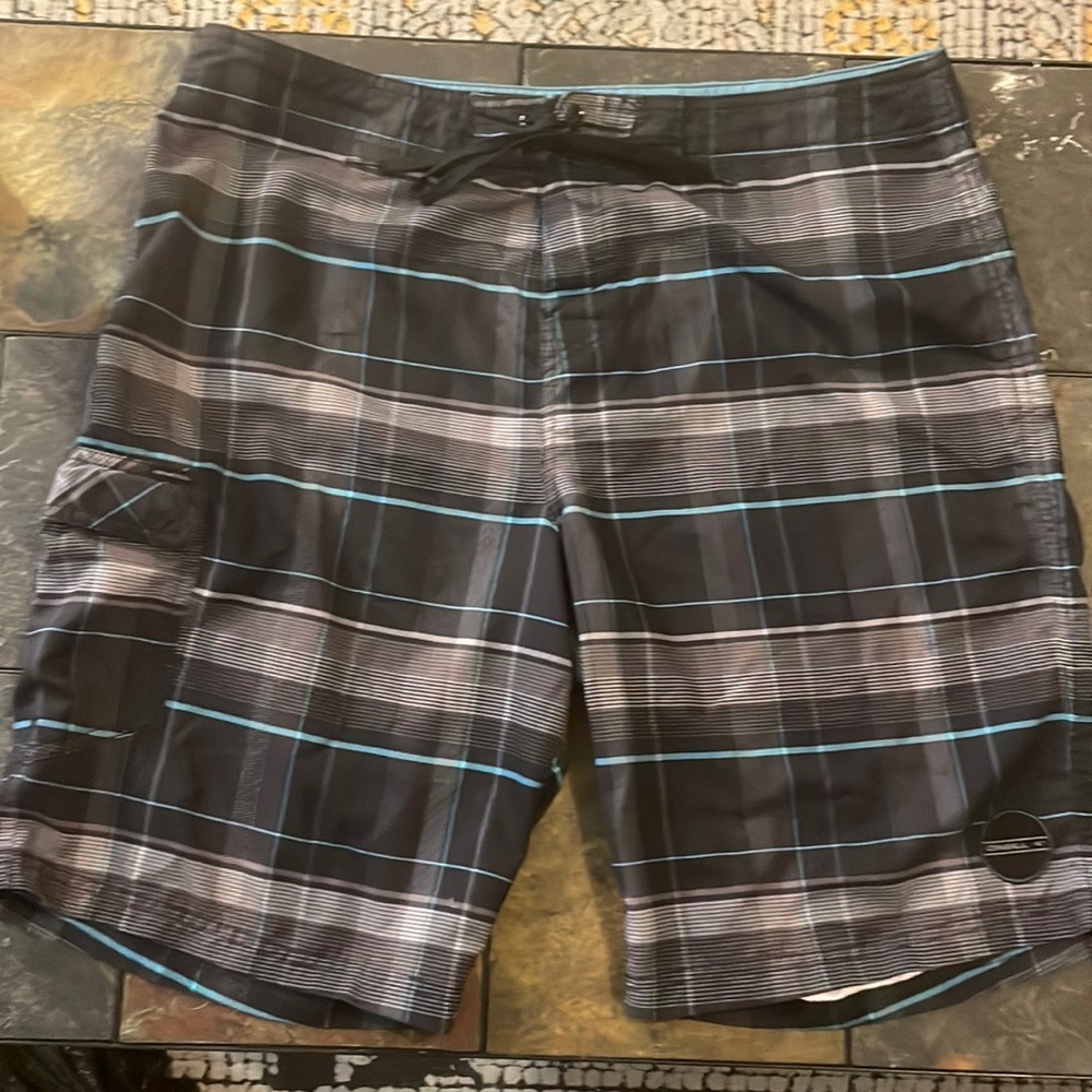 O’neil board shorts, size 38. EUC